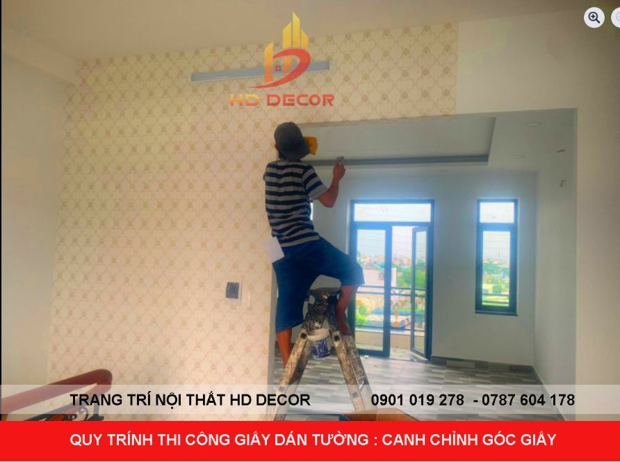 dán giấy dán tường lên tường