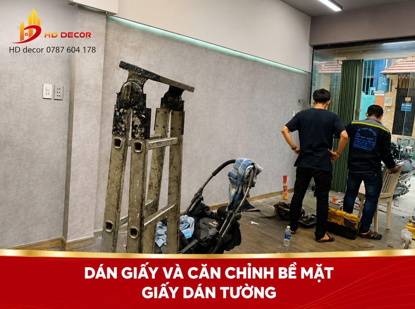 dán giấy dán tường và căn chỉnh bề mặt 