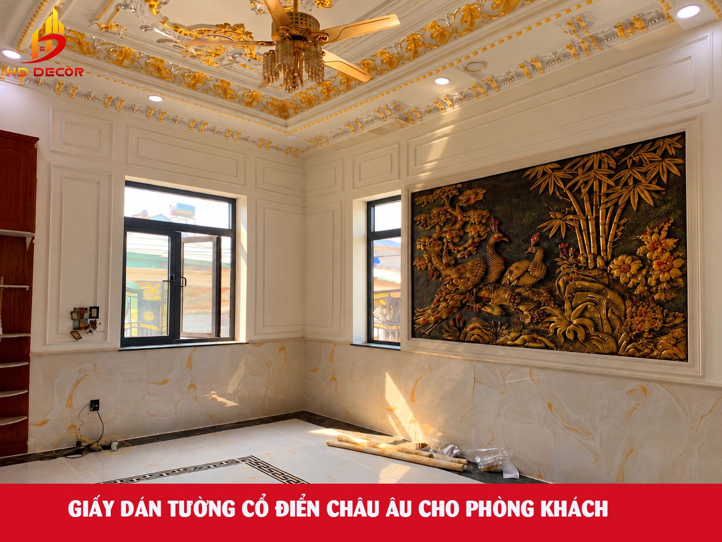 giấy dán tường hoa văn cổ diển cho phòng khách 
