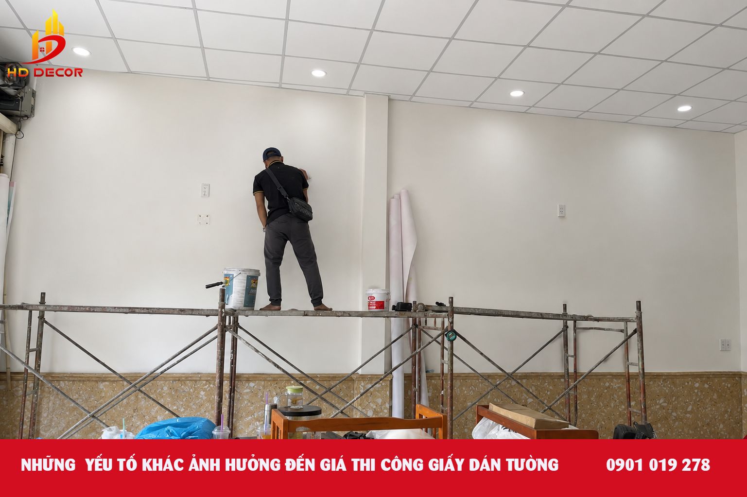 những yếu tố ảnh hưởng đến giá thi công giấy dán tường