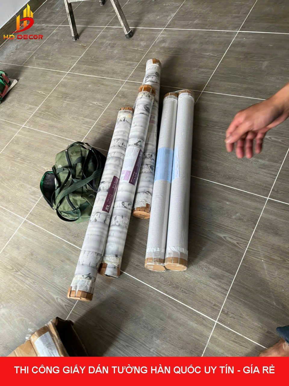 thi công giấy dán tường giá rẻ - uy tín 